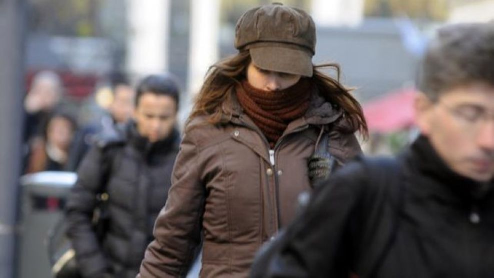 frio-gente-abrigada-clima-761206