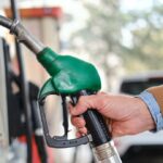esta-es-la-fecha-en-la-que-se-abaratara-definitivamente-el-combustible-tras-la-caida-del-petroleo