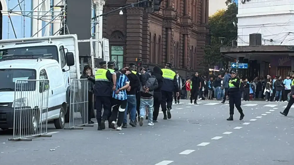 plaza-independencia-incidentes